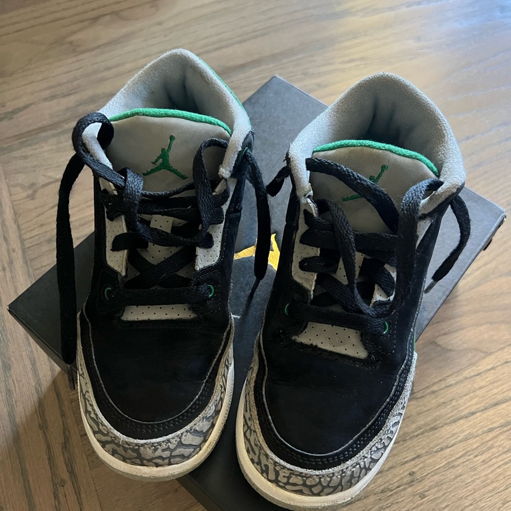 Jordan 3 Retro black/pine green-silver-white 2Y